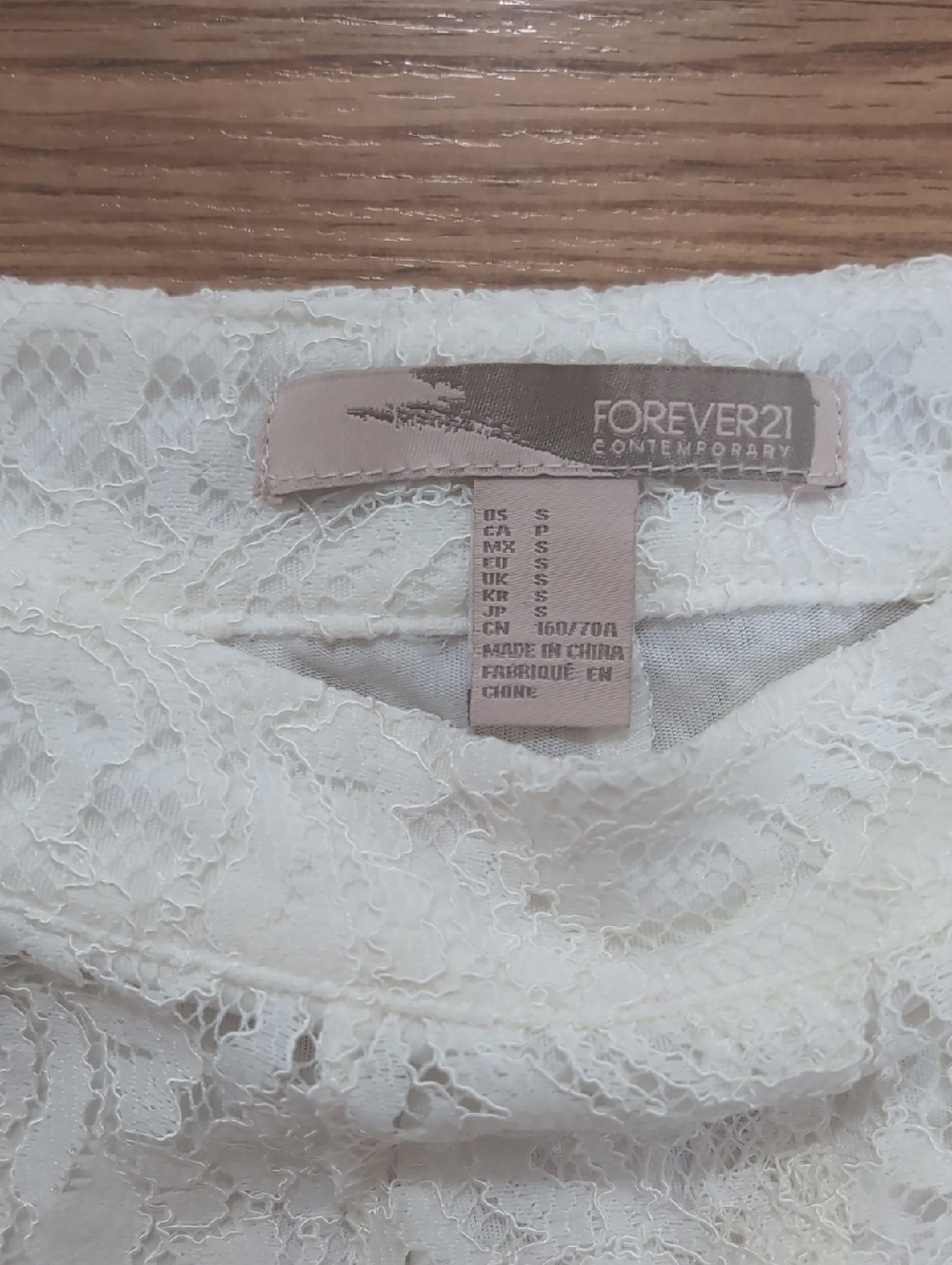 FOREVER 21 Ivory Lace Lined Dress Shorts Side Zipper S - Picture 5 of 8